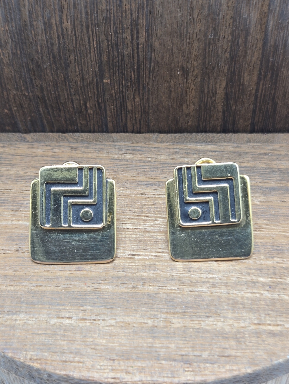 NWT 90's Signed Laurel Burch Geometric Earrings Clip-On Gold Tone Studs VTG